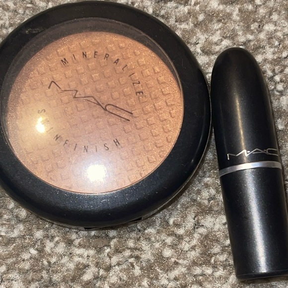 MAC bundle! - Picture 2 of 6